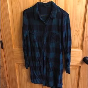 Plaid long sleeve shirt